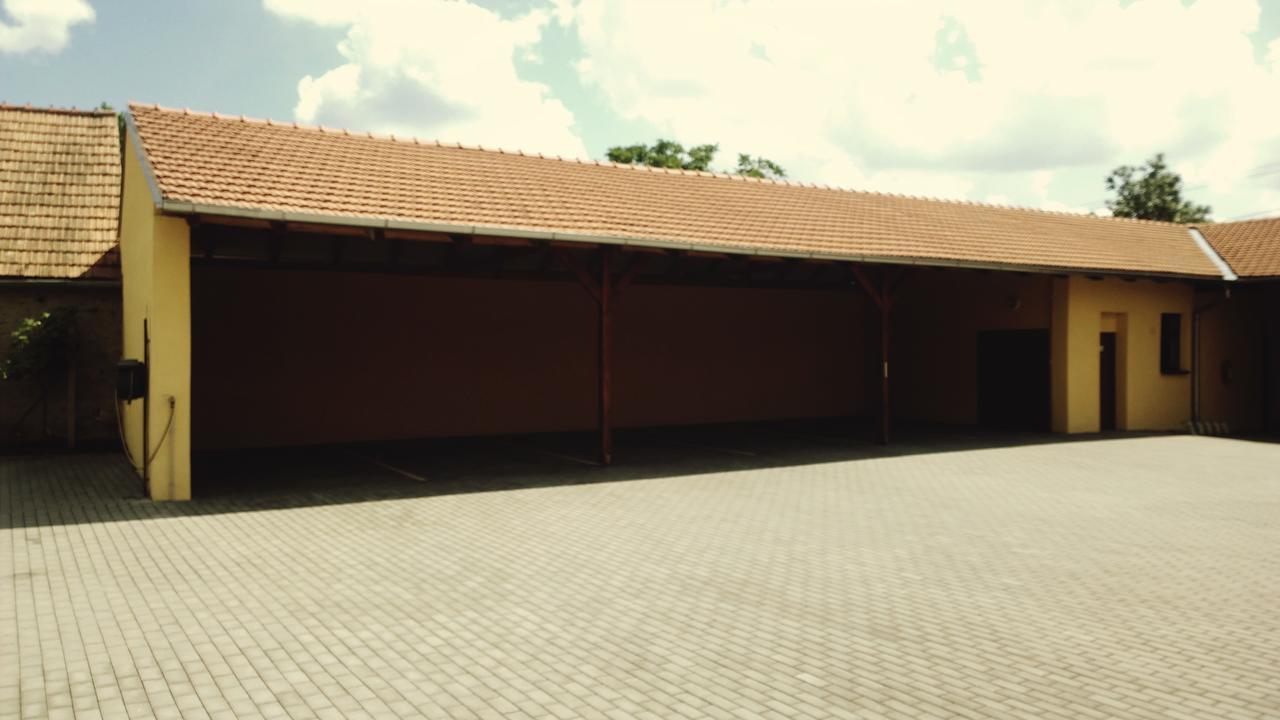 Sedlecky Dvur Hotel Sedlec  Exterior photo